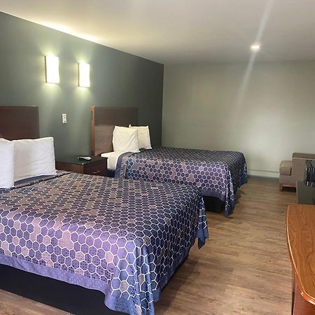 Wilkes-Barre Lodge Экстерьер фото